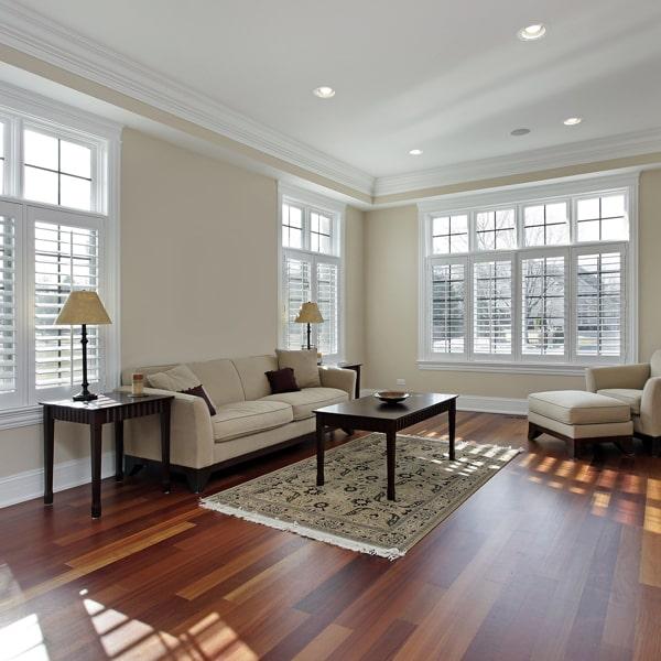 depending on the size of the room, the installation of laminate floors can usually be completed in just a few days